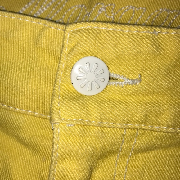 Vintage Delia’s yellow jean shorts Sz 13/14 - Picture 3 of 6